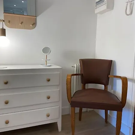 דירה Les Muriers Proche Lac, Terrasse Et Parking אנסי